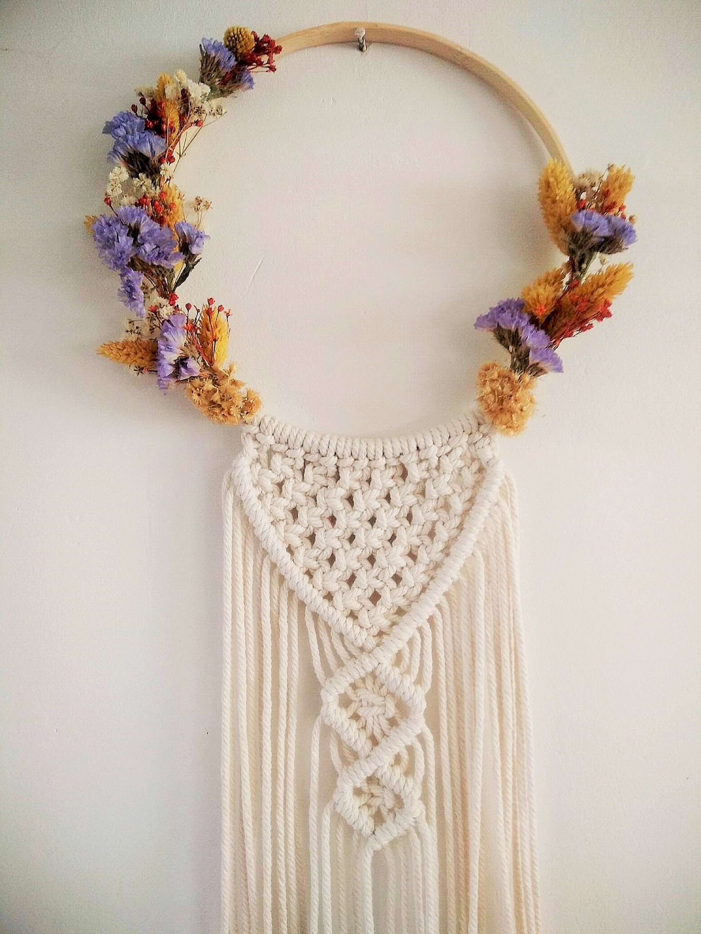 Couronne Fleurs Séchées et Macramé