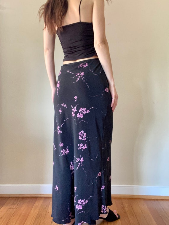 Black & pink floral maxi skirt - image 6
