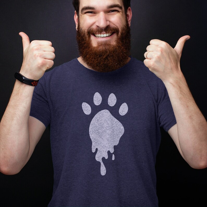 Trail | Gay Bears, Cubs, Queer Otters T-shirt | Cum Loving, Scruffy, Bearded Muscle Daddies & DILFs Hunting for Cock