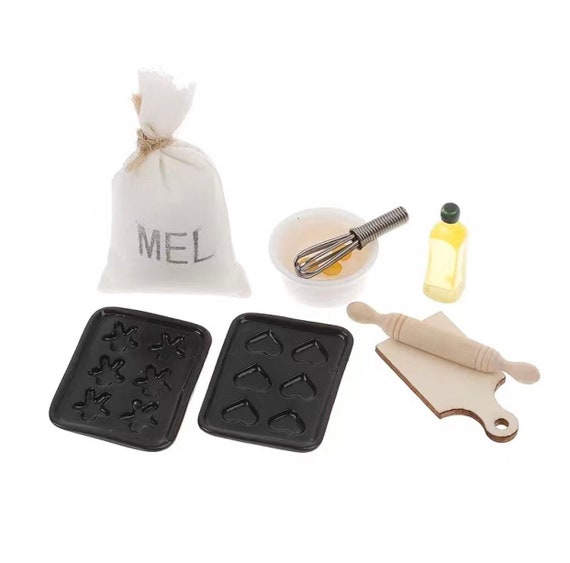 Miniature Baking Set Tiny Kitchen Cooking Set of 8 Pieces 