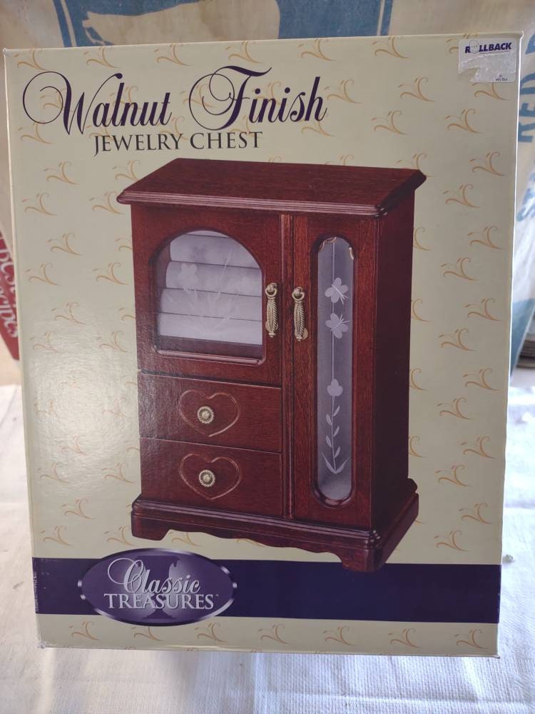 Classic treasures jewelry sale