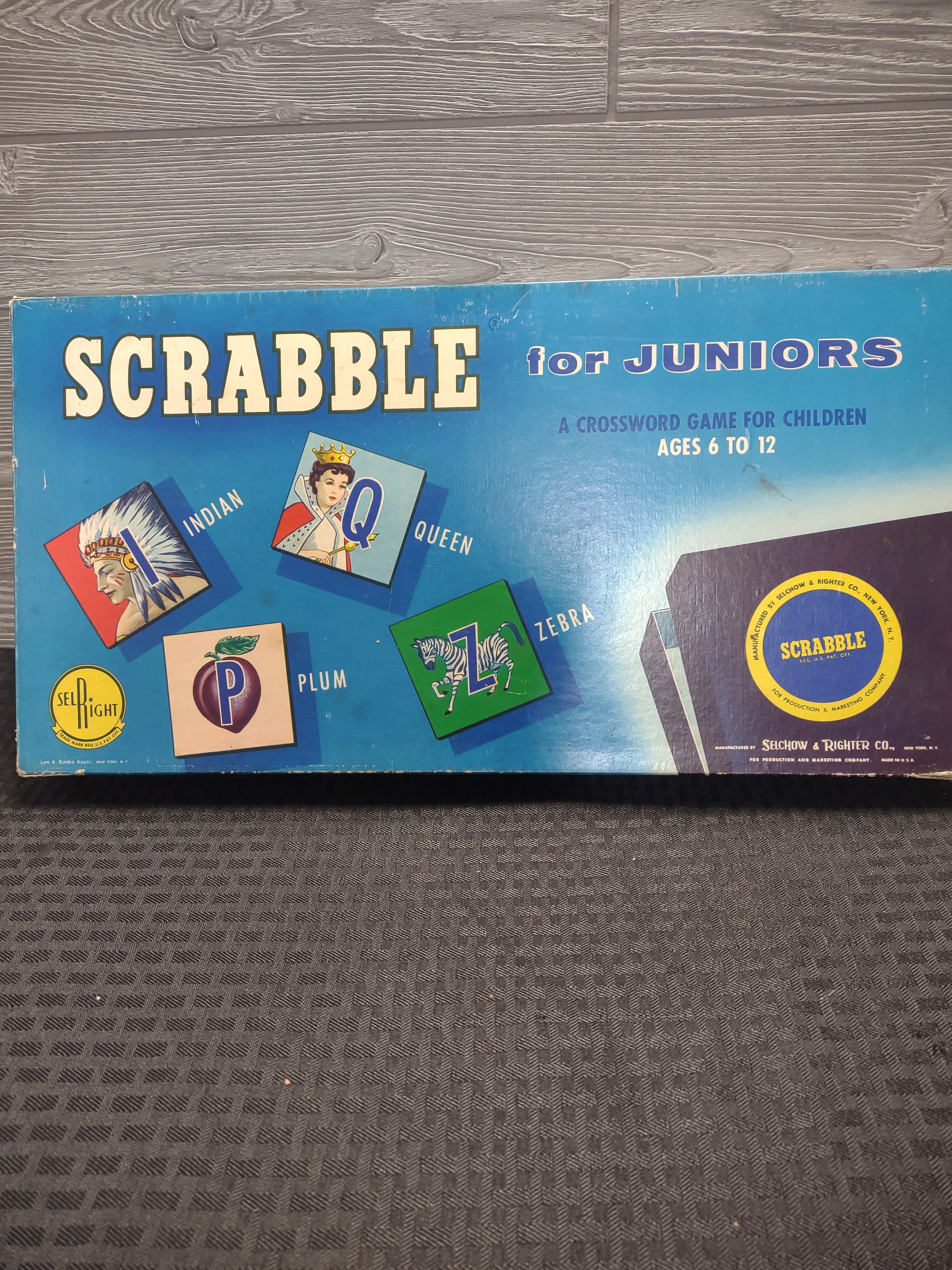 100 Scrabble Tiles Complete Vintage Set Plastic Cream Square Back Crafts  Supplies 