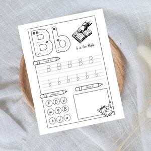 Pode incluir: Folha de trabalho educativa a preto e branco com a letra "B". A folha de trabalho inclui exerc&iacute;cios de tra&ccedil;ado, atividades de colorir e uma sec&ccedil;&atilde;o de desenho. O texto "b is for Bible" tamb&eacute;m est&aacute; inclu&iacute;do.