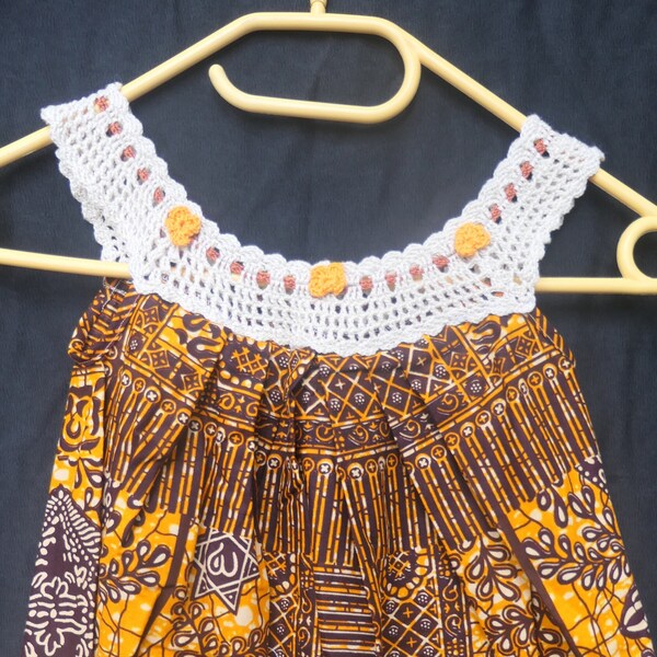 Robe wax avec crochet fait main