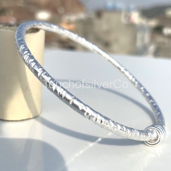 Heavy hammered Silver bangle, Solid Stackable sterling silver bangle, Handmade Sterling Silver Links bangle Jewelry, Gift for her