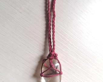 Natural stone hyaline quartz necklace, handcrafted rock crystal macramé pendant in cotton, excellent gift idea for all chakras