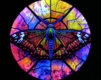 Lampa ogrodowa Solar Moth: imitacja witrażu, dekoracja ścienna na zewnątrz