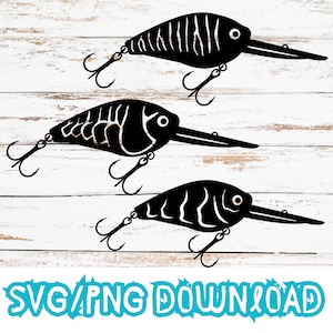 以下が含まれることがあります： 縞模様の黒と白の釣りルアーが3つ。ルアーはフックとフロントリップが付いています。