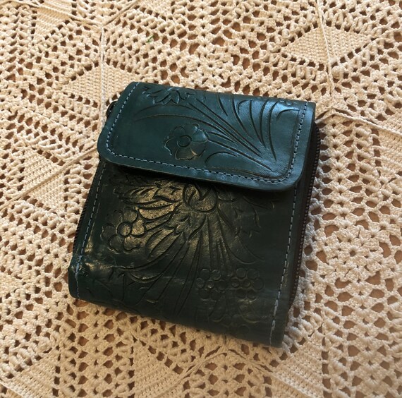 Green Tooled Leather Wallet Purse Made in Paraguay - image 2
