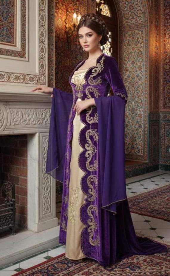 wedding dress purple and gold WD5512 Ball Gown Burgundy Wedding Dress Gold Appliqued Lace Bridal Gow Siaoryne