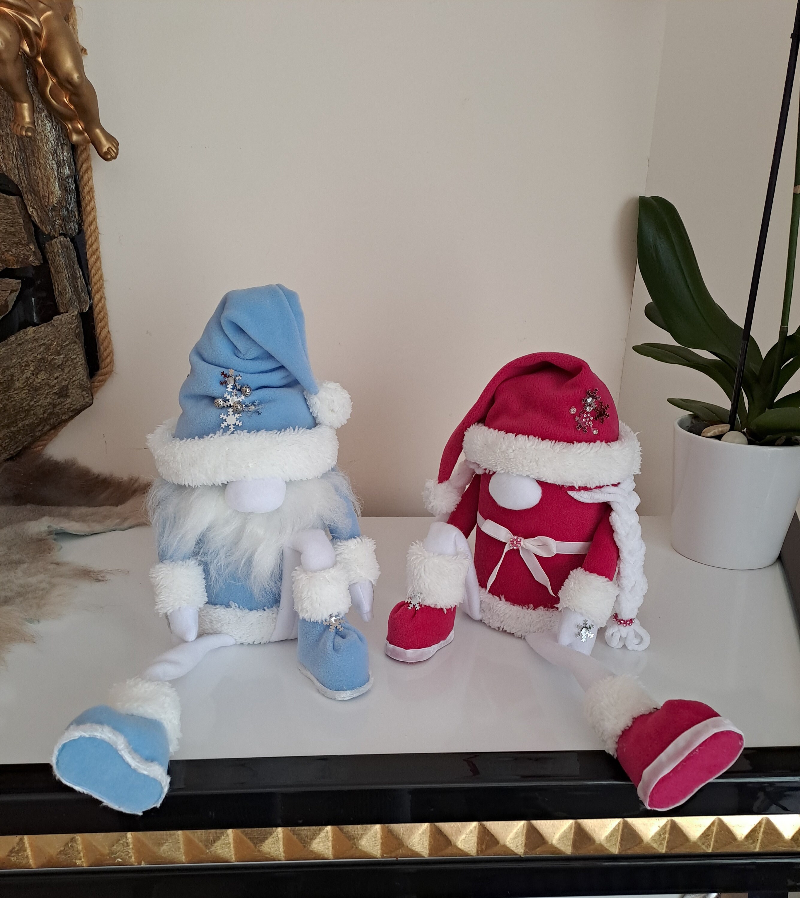 Gnome Gift Box Gnomes Boy and Girl Set of Two Gnomes Christmas Gnomes