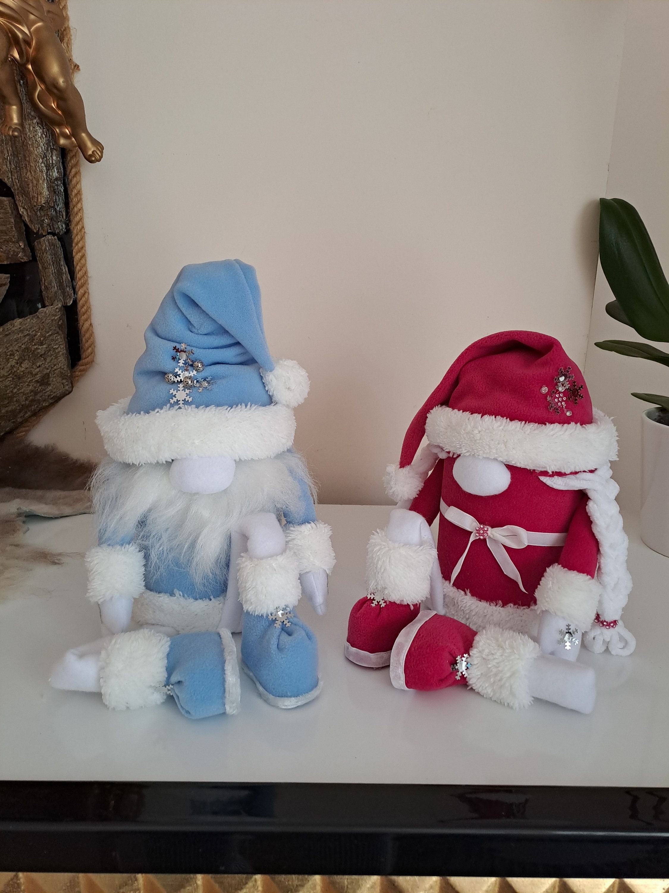 Gnome Gift Box Gnomes Boy and Girl Set of Two Gnomes Christmas Gnomes
