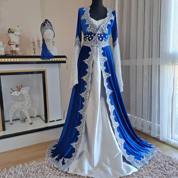 plus size gothic dresses Black Victorian Ball Gown with Belted Elegance MK_WARM_WEATHER_STYLES Thanksgiving Dresses – Mabel Size:38R x 30 Bodice also has rhinestone/star