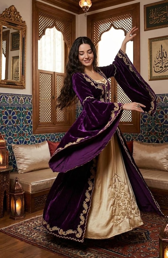 Vintage Violet Turkish Kaftan: Ottoman Wedding Dress, XS-S