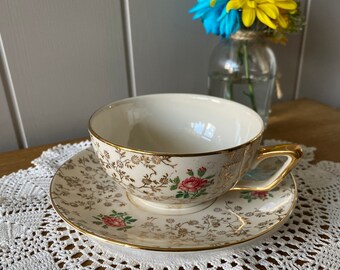 Villeroy & Boch Farmers Flower Hand Painting Soup Cup with Saucers Villeroy & Boch Farmers Flower Hand Painting Soup Cup with Saucers