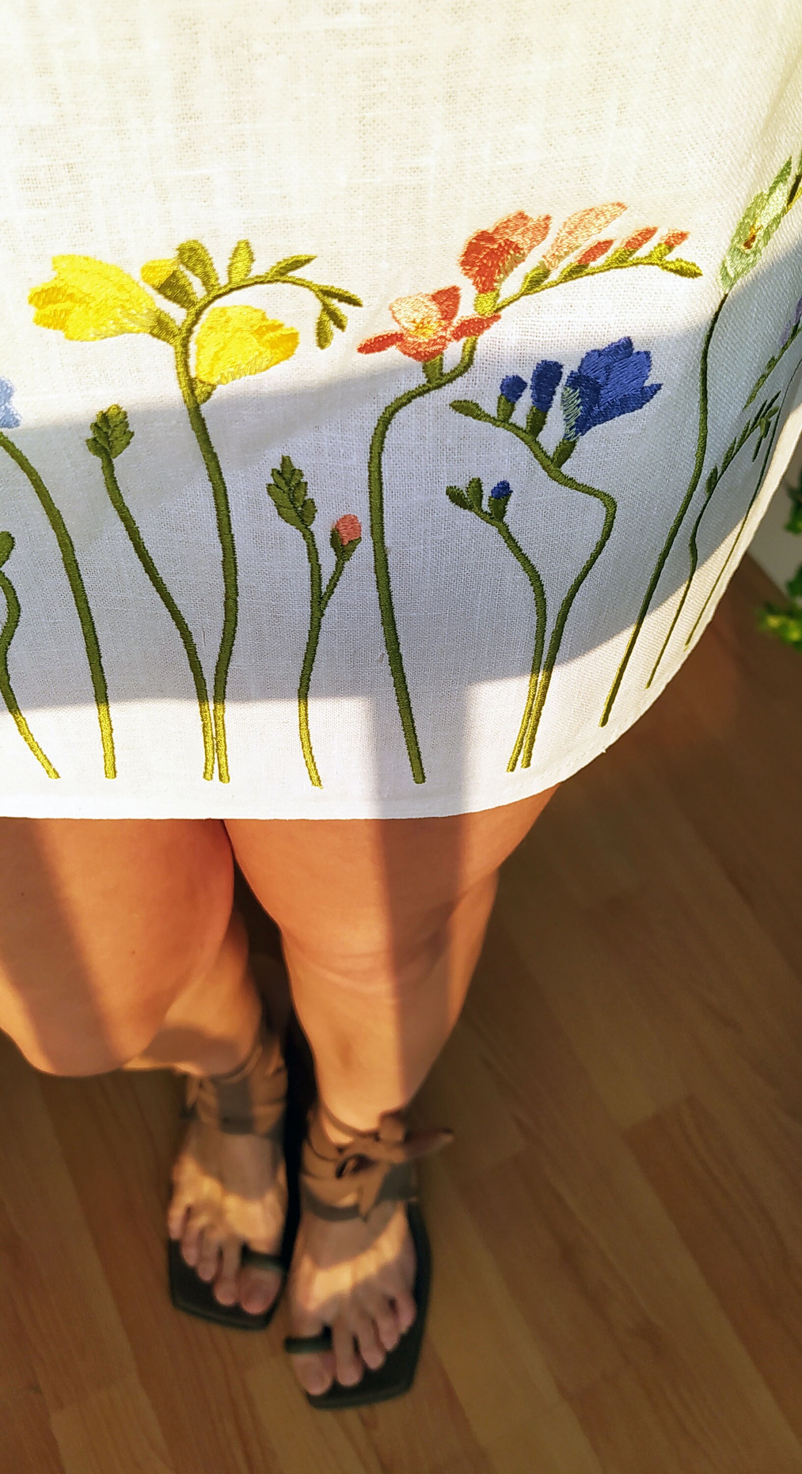 Spring Freesia Flower Machine Embroidery Flower Pattern
