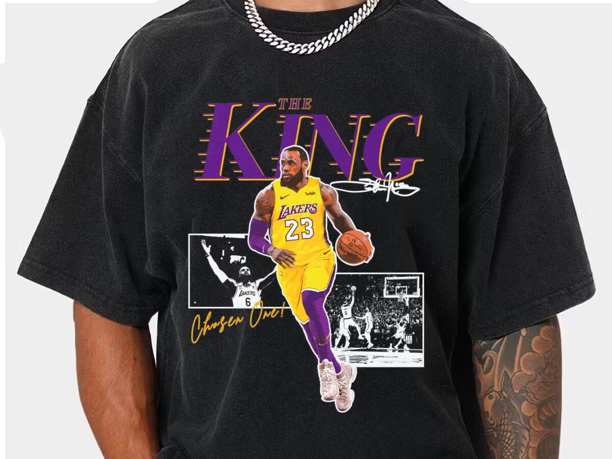 Lakers' Vintage Lebron James NBA Fanart Unisex T-shirt - Teeruto