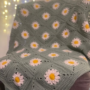 Baby Shower Gift, Mint Crochet Stroller, Daisy Granny Toddler, Unique ...