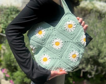 Daisy Crochet Shoulder Bag, Retro Granny Handbag, Afghan Cotton Bag, Floral Festival Bag, Aesthetic Y2K Tote Bag, Unique Gift for Her