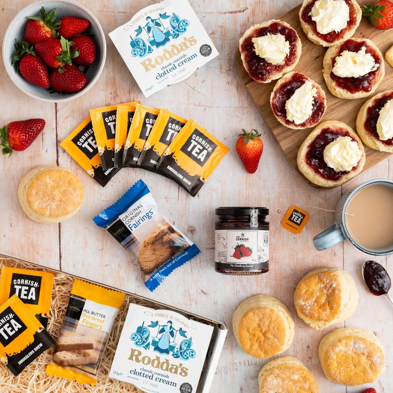 Cornish Afternoon Tea Hamper for 6-8 People, Birthday Gift, Food Hamper ...