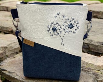 Bag dandelions white blue