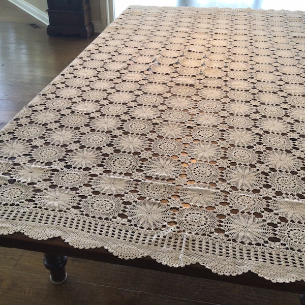 Vintage Hand Crochet Ecru Rectangle Tablecloth