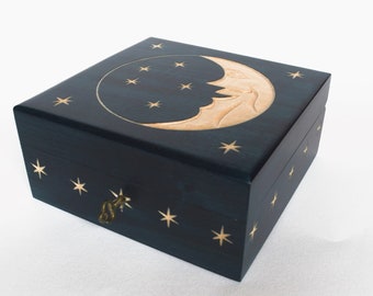 Large handmade Lockable Wooden Box/ Box with Moon and Stars/ Keepsake Box/ Jewellery Box/ Trinket Box/ Small Storage Box