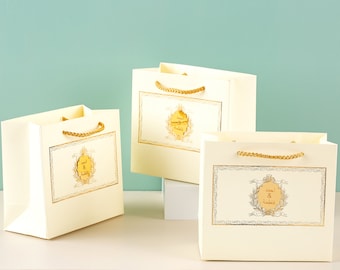 Elegant Wedding Welcome Bags: Custom Favor Gift Bags