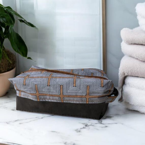 Beauty Case Fatto a Mano - Il Compagno Ideale per i Tuoi Viaggi