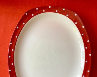Midwinter Stylecraft ‘Red Domino’ vintage ceramic oval charger serving plate 310mm. length 247mm. width