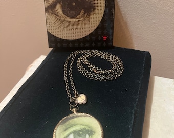 Jessica Kagan Cushman vintage new old stock “Eye for an Eye” pendant necklace with box