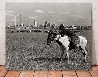 Impresión artística de un vaquero a caballo de época - Horizonte de Dallas - Texas