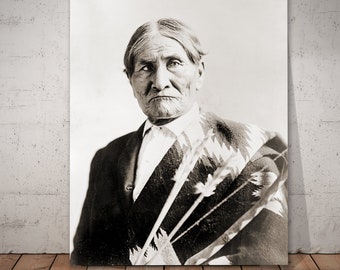 Impresión del retrato de Gerónimo: líder apache con arco y flechas