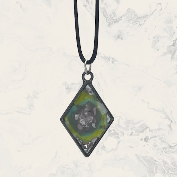 Geode/galaxy | Bezel | Necklaces | Keychain | Crystal Chip