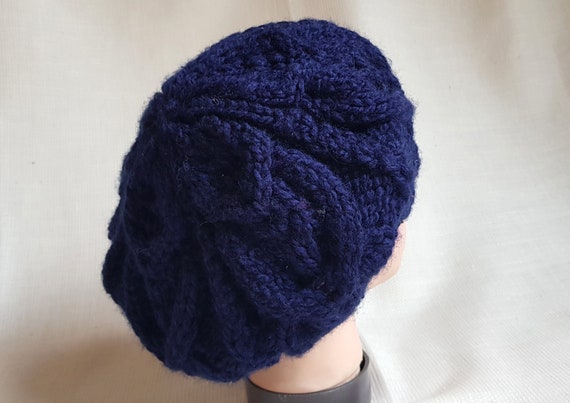 Handknit Cable Winter Beret Hat, Women Gif, Chunky Knit Hat  display picture 2