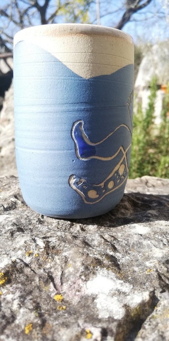 Tasse en Grès Céramique Sgraffitto Bleu.