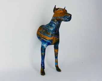 Kleurrijk doberman-muurbeeld: 3D-sculptuur, woondecoratie
