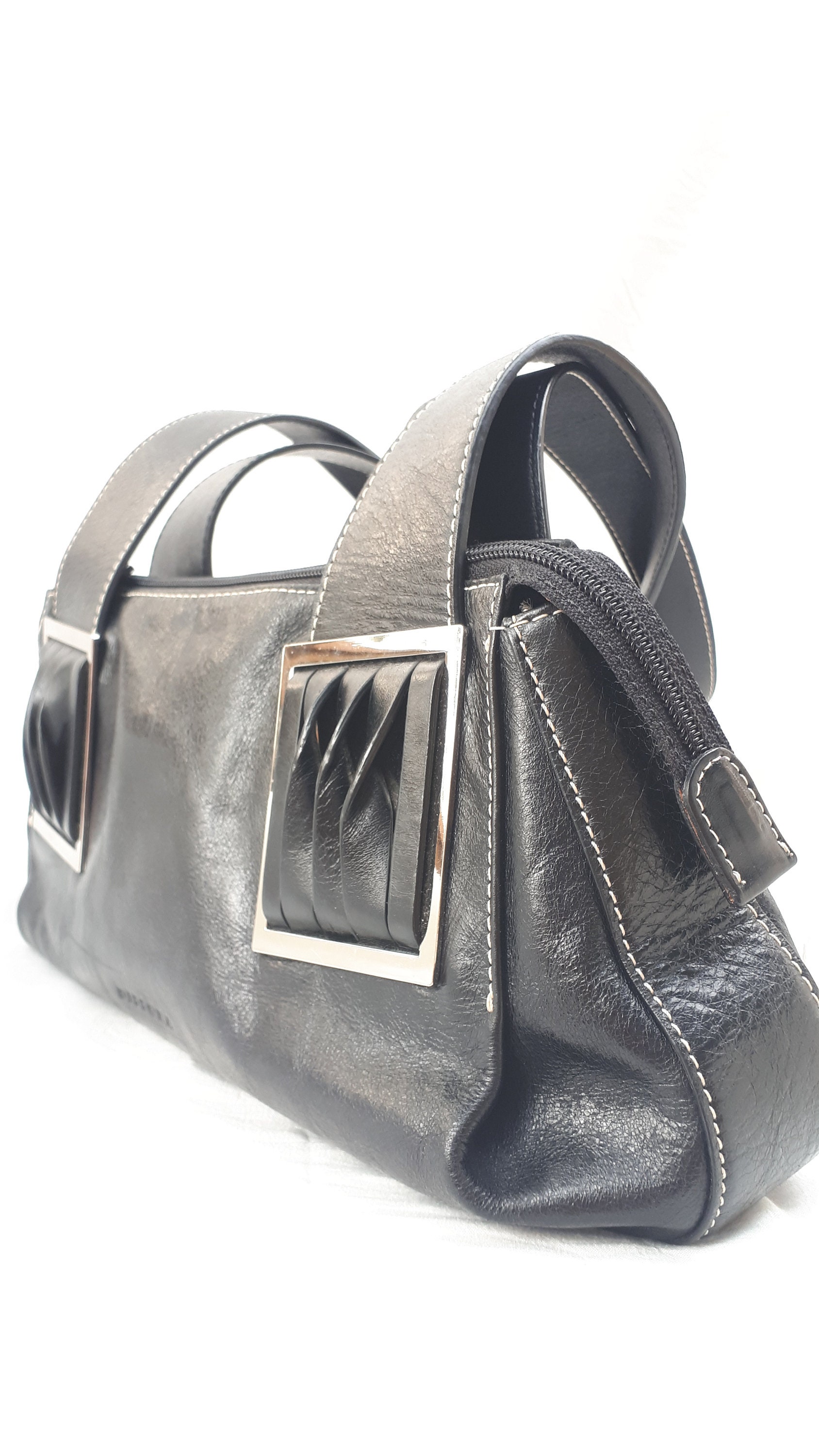 Dissona leather handbags from the Via La Moda Showroom in Johannesburg