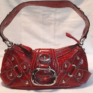 Vintage Guess Red Quilted Faux Leather Shoulder Bag with Silver Chain Shoulder Straps