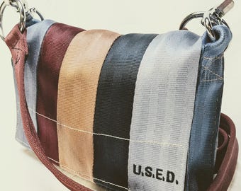 Vintage geweven crossbodytas in veiligheidsgordelstijl, volledig Canadese uniseks industriële chique upcycle-tas