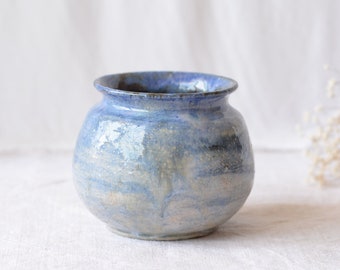 Blue shades round vase  |  art ceramics
