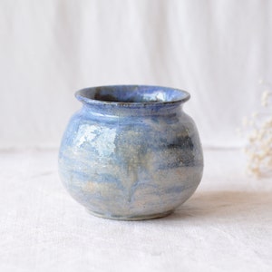 Blue shades round vase art ceramics image 1