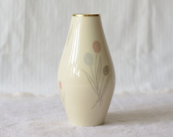 Mid-century porcelain vase  |  Sophienthal Bayreuth Germany