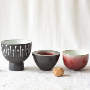 Small asian dishes minimalist black and red pottery 3 pieces image 1