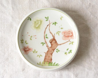 Plato de joyería con árbol y flores / porcelana húngara Hollohaza