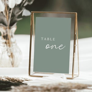 Numero tavolo verde salvia, numero tavolo nuziale, numero tavolo minimalista, matrimonio boho, decorazione tavola nuziale | ALBA