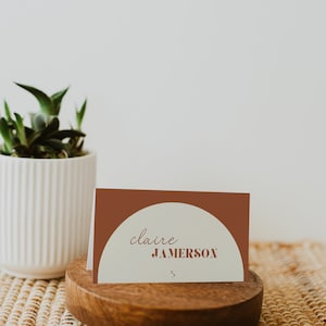 Marque place mariage terracotta, Marque place minimaliste, Marque place terracotta, marque place mariage bohème, mariage minimaliste | TERCH