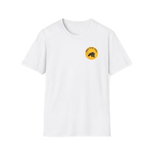 Power To The People 1960s Black Panther Party Slogan Logo Yellow Button Mens Softstyle White T-Shirt