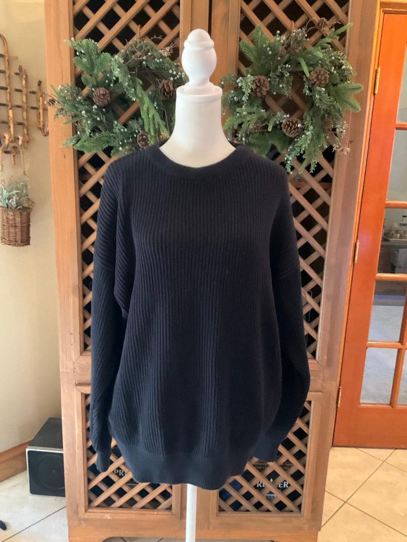 Zara Black Minimalist Preppy Classic Large ribbed knit sweater imagem 1