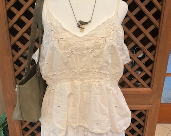 Camisola Shyanne para mujer, color crema, con bordado floral, talla XL, estilo coqueto
